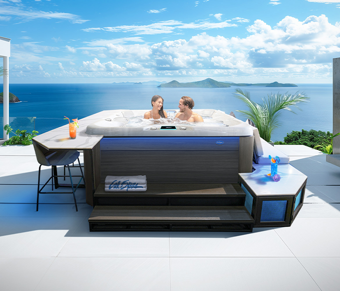 Calspas hot tub being used in a family setting - Palmbeach Gardens